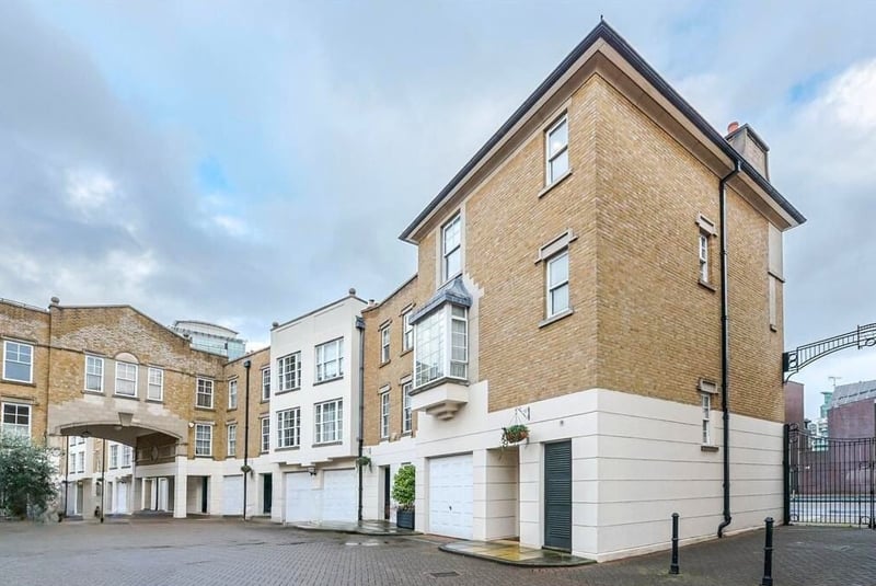 Pimlico Townhouse